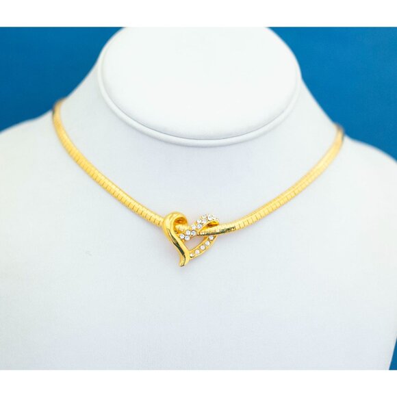 18 Inch Gold Tone Heart Necklace by Avon - D26 - Picture 2 of 4